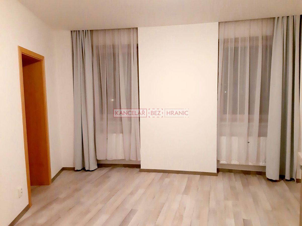Pronájem bytu 1+kk 24 m² – fotografie 5