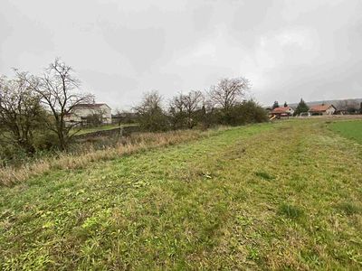 Prodej pozemku 1293 m²