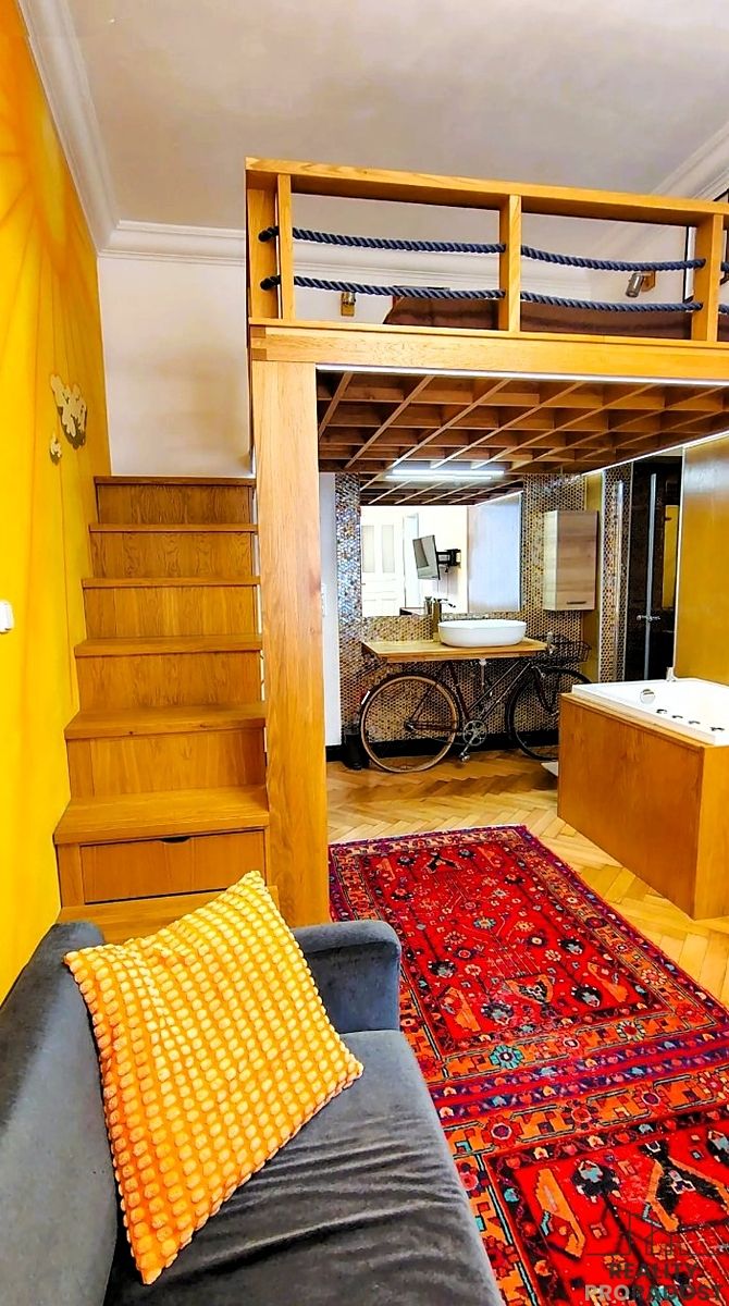 Pronájem bytu 1+1 32 m² – fotografie 3