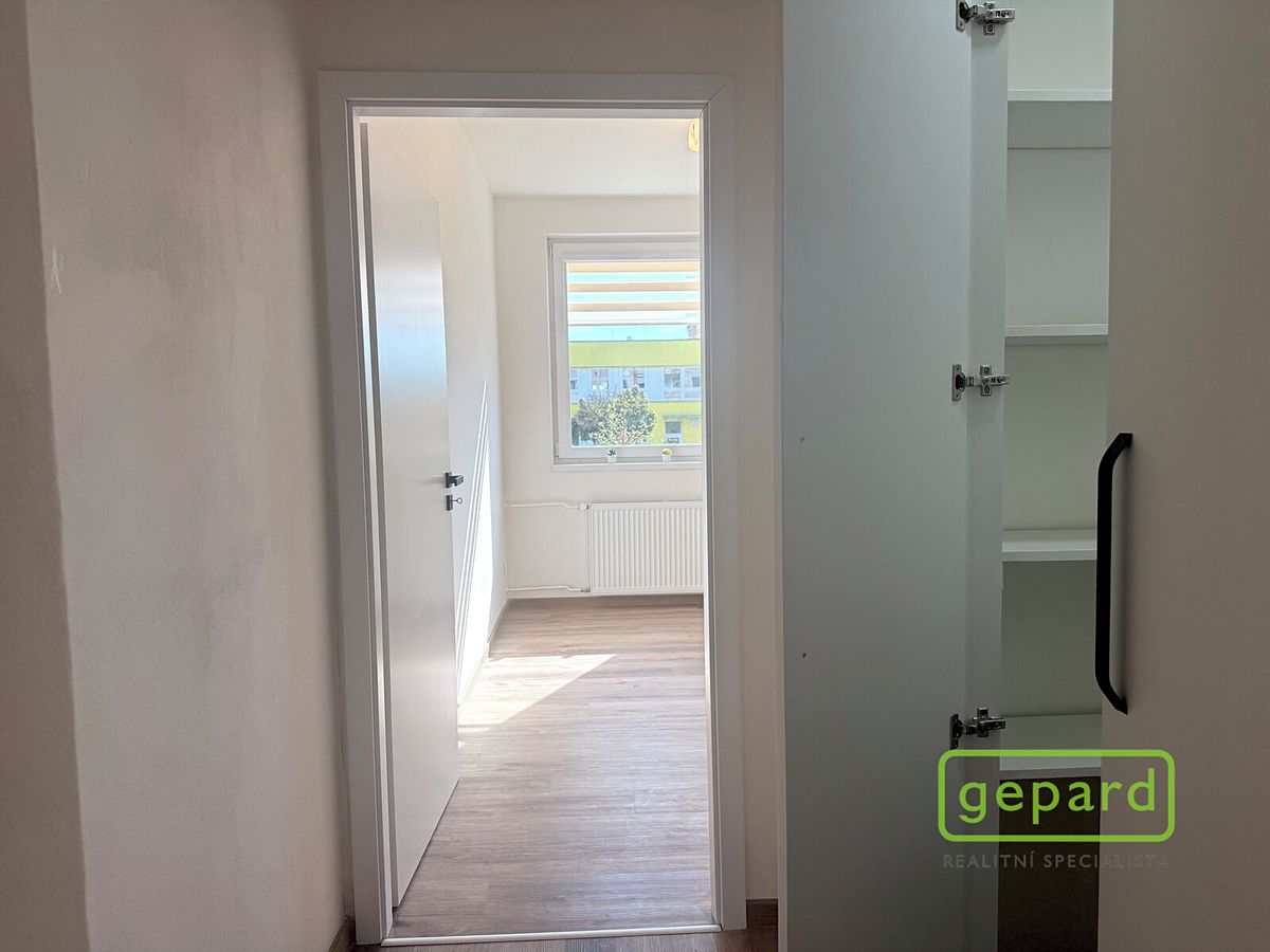 Pronájem bytu 4+1 79 m² – fotografie 4