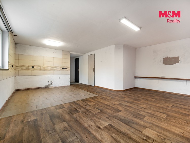 Prodej domu, 100 m² (9 z 24)