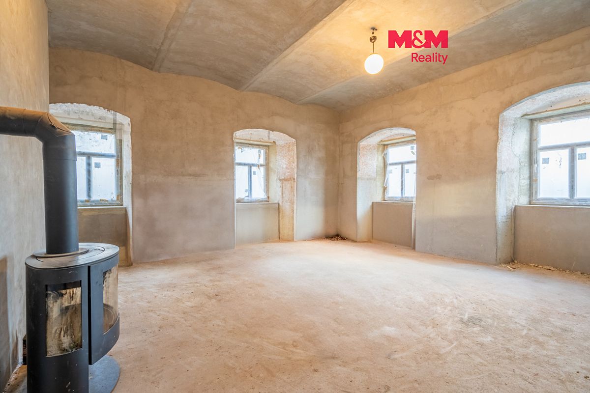 Prodej rodinného domu 205 m², pozemek 456 m², Krejnice – fotka 1 z 3