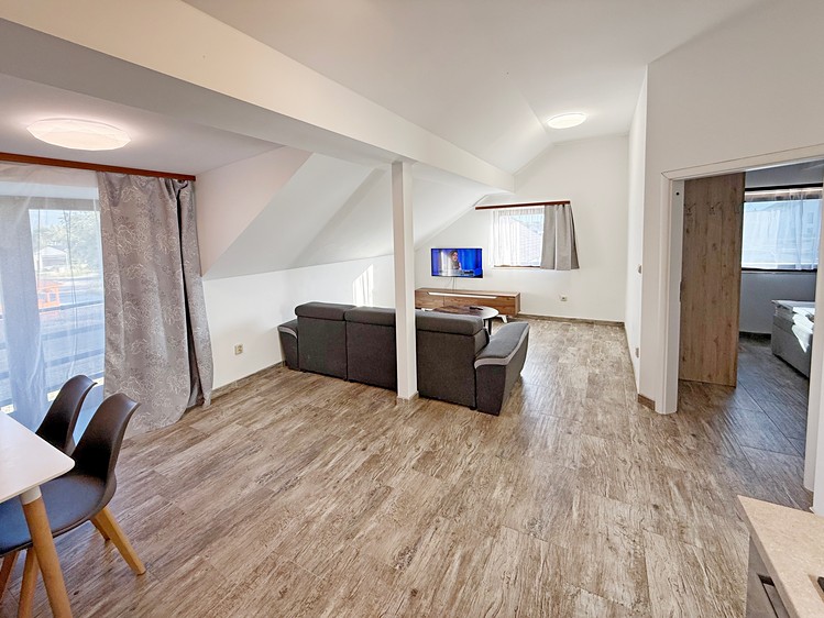 Квартира 2+kk в оренду, 52 м² (3 з 11)