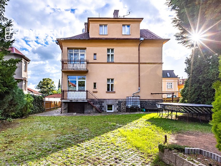 Prodej domu, 360 m² (2 z 56)