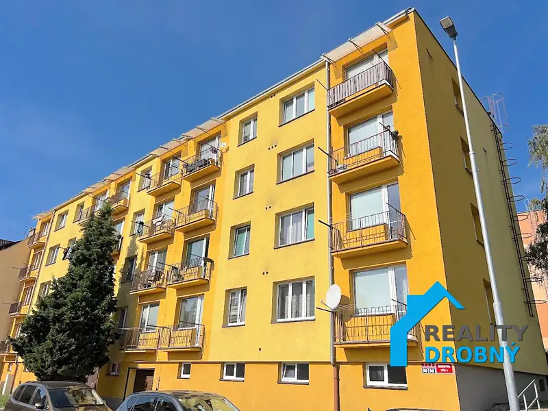 Pronájem bytu 1+1 33 m², Děčín – náhled fotky 1