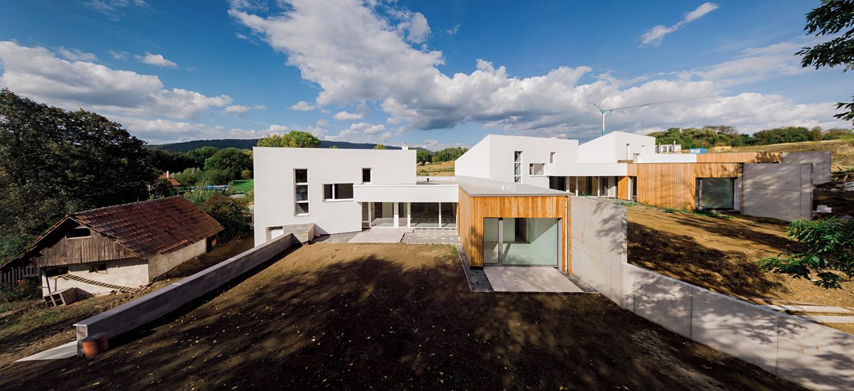 Prodej rodinného domu 213 m², pozemek 715 m² – fotografie 4