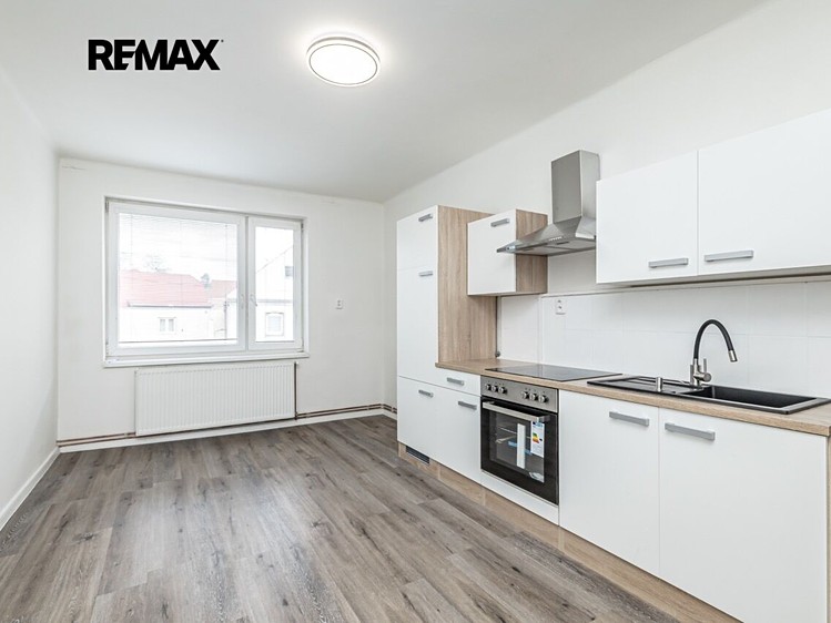 Wohnung 1+1 zum Kauf, 43 m² (4 von 33)