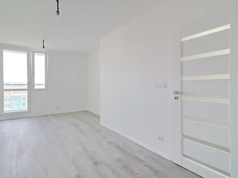 Prodej bytu 4+kk 65 m², Praha – náhled fotky 2