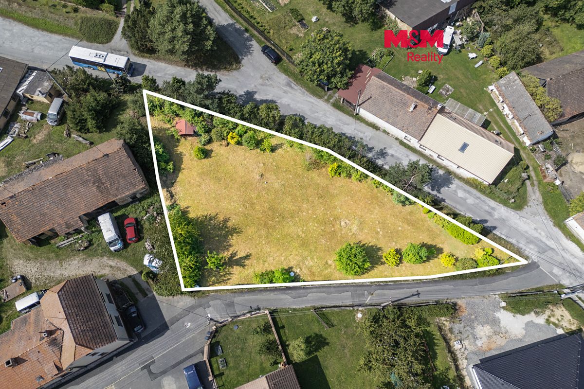 Prodej stavebního pozemku 1217 m², Koryta – fotka 1 z 3