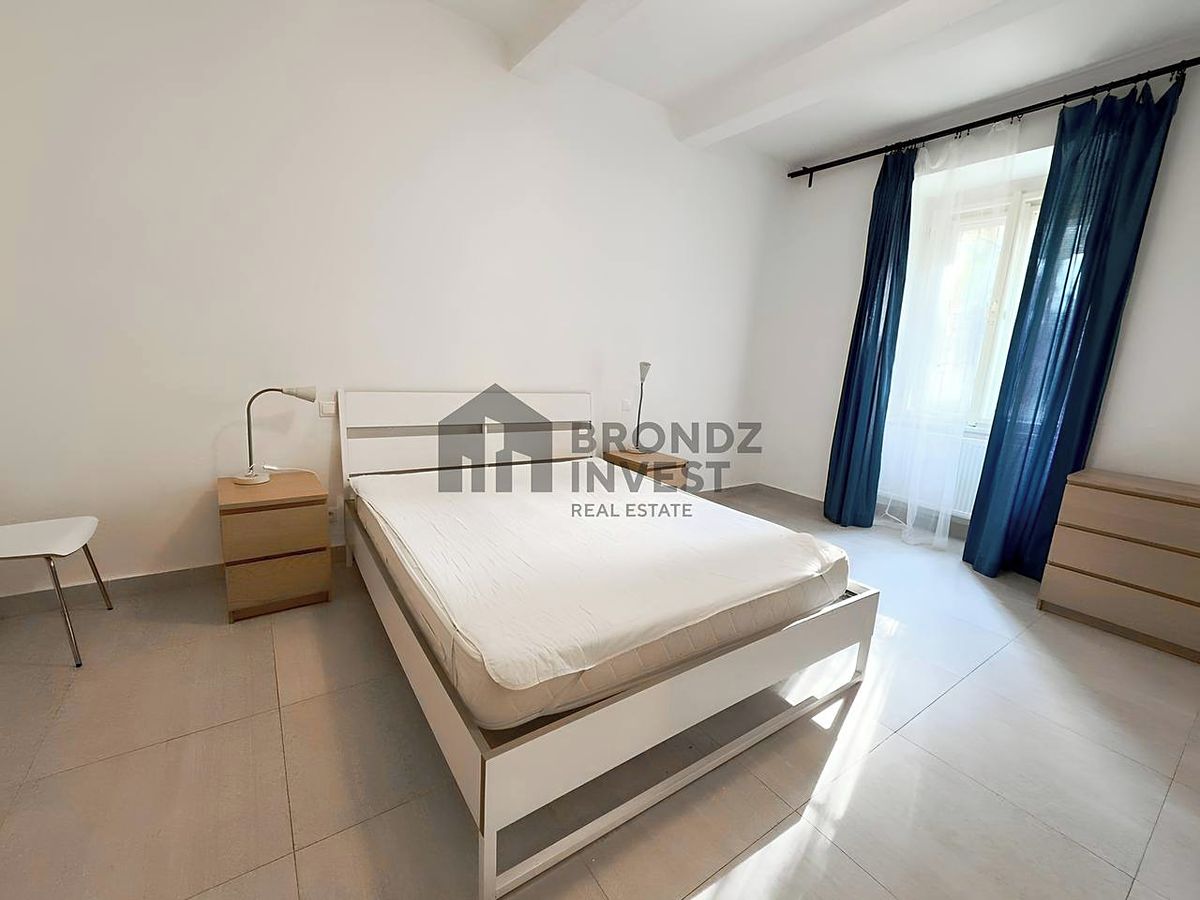 Pronájem bytu 2+1 55 m² – fotografie 3