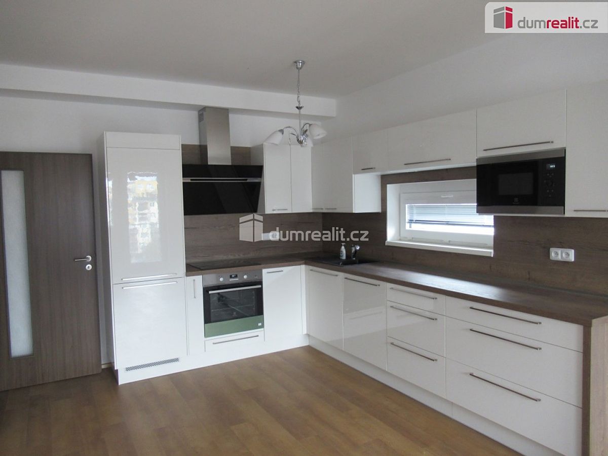 Pronájem bytu 2+kk 57 m²