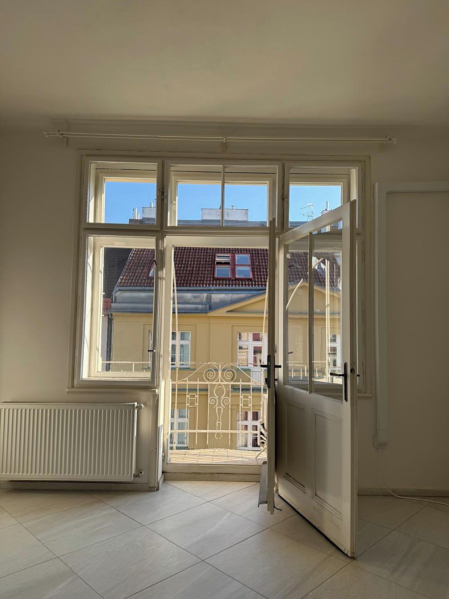Pronájem bytu 2+kk 52 m² – fotografie 5