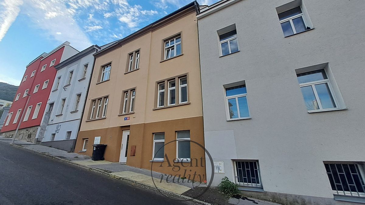 Pronájem bytu 2+1 40 m²