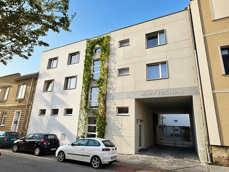 Pronájem bytu 2+kk 66 m², Prostějov – náhled fotky 1