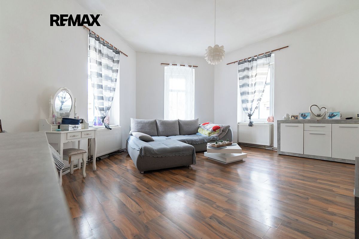 Prodej činžovního domu 781 m² – fotografie 3