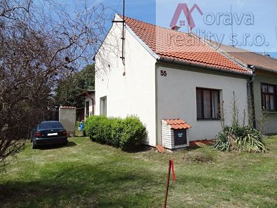 Prodej rodinného domu 70 m², pozemek 1037 m²