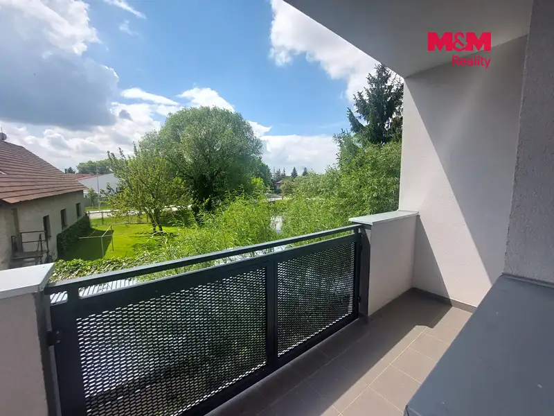 Prodej bytu 3+kk 81 m², Břežany II – náhled fotky 3