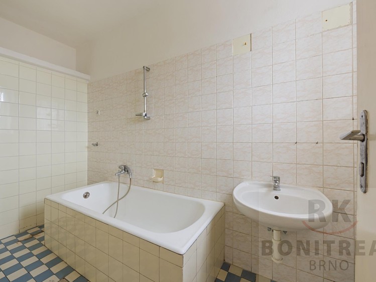 Prodej domu, 267 m² (16 z 32)