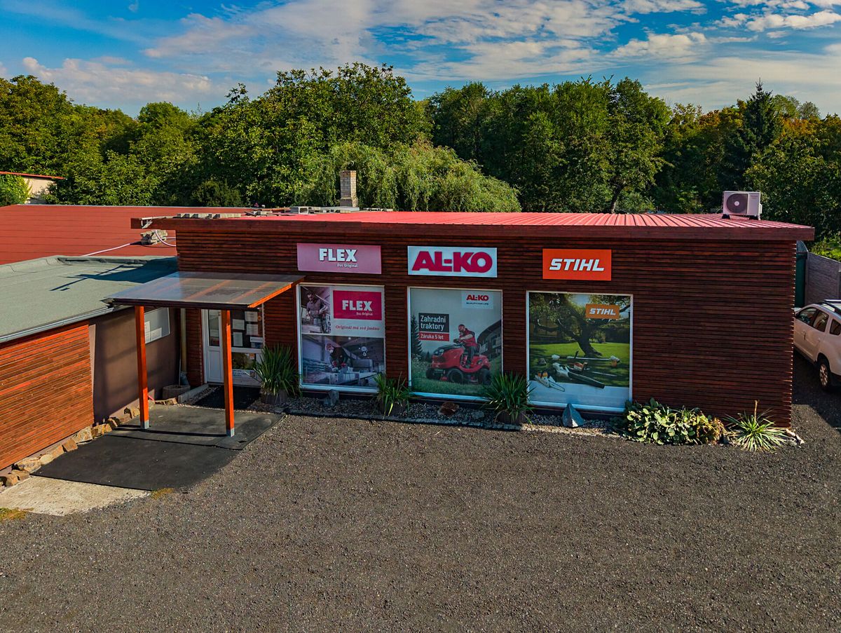 Prodej komerční nemovitosti 245 m² – fotografie 3