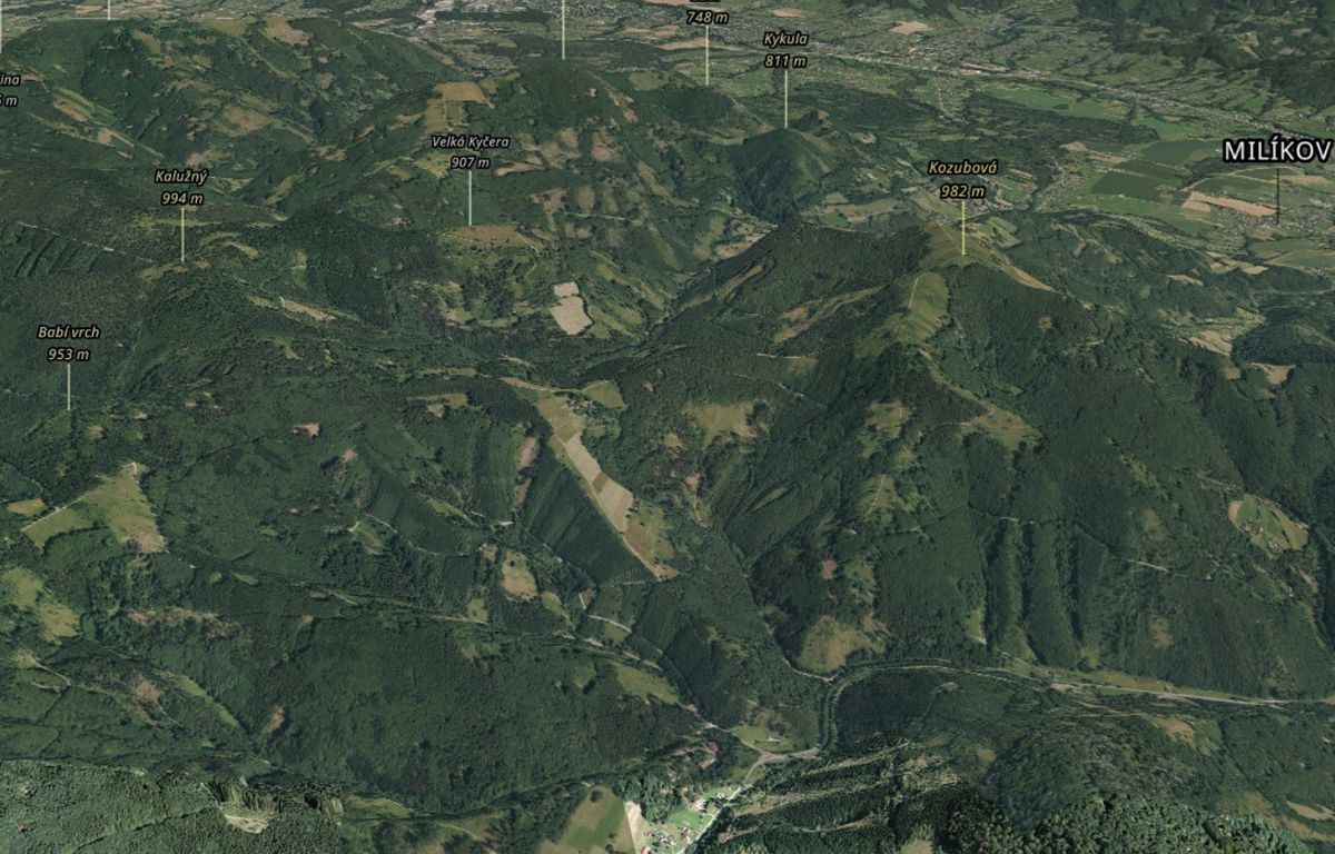 Prodej stavebního pozemku 7400 m² – fotografie 2