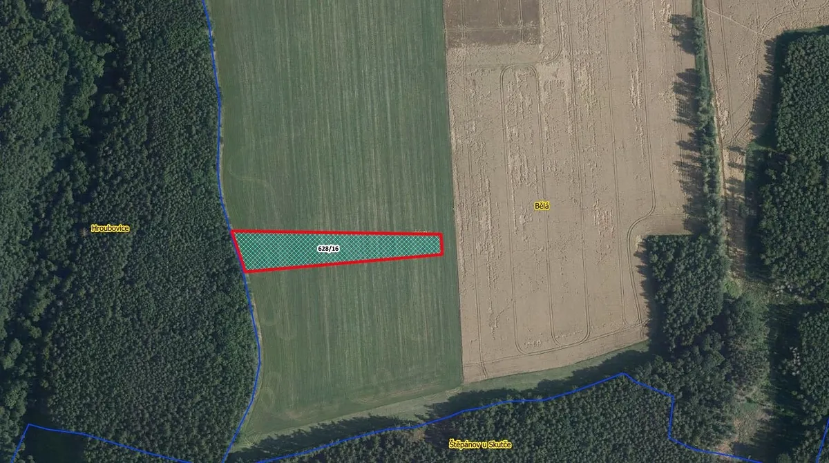 Prodej pole 6150 m²
