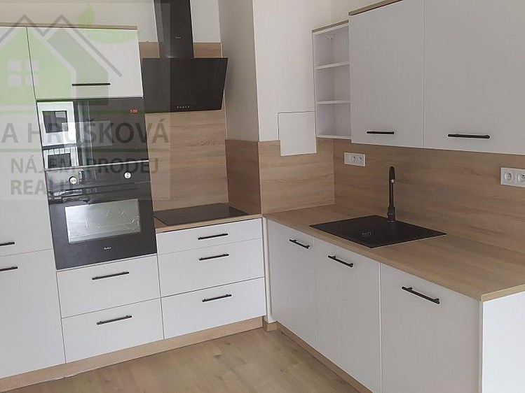 Квартира 2+kk в оренду, 44 м² (5 з 20)