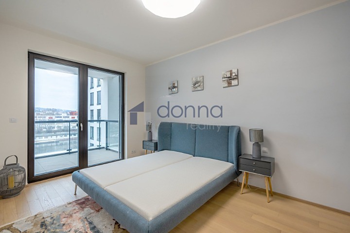 Pronájem bytu 2+kk, 60 m² (6 z 12)