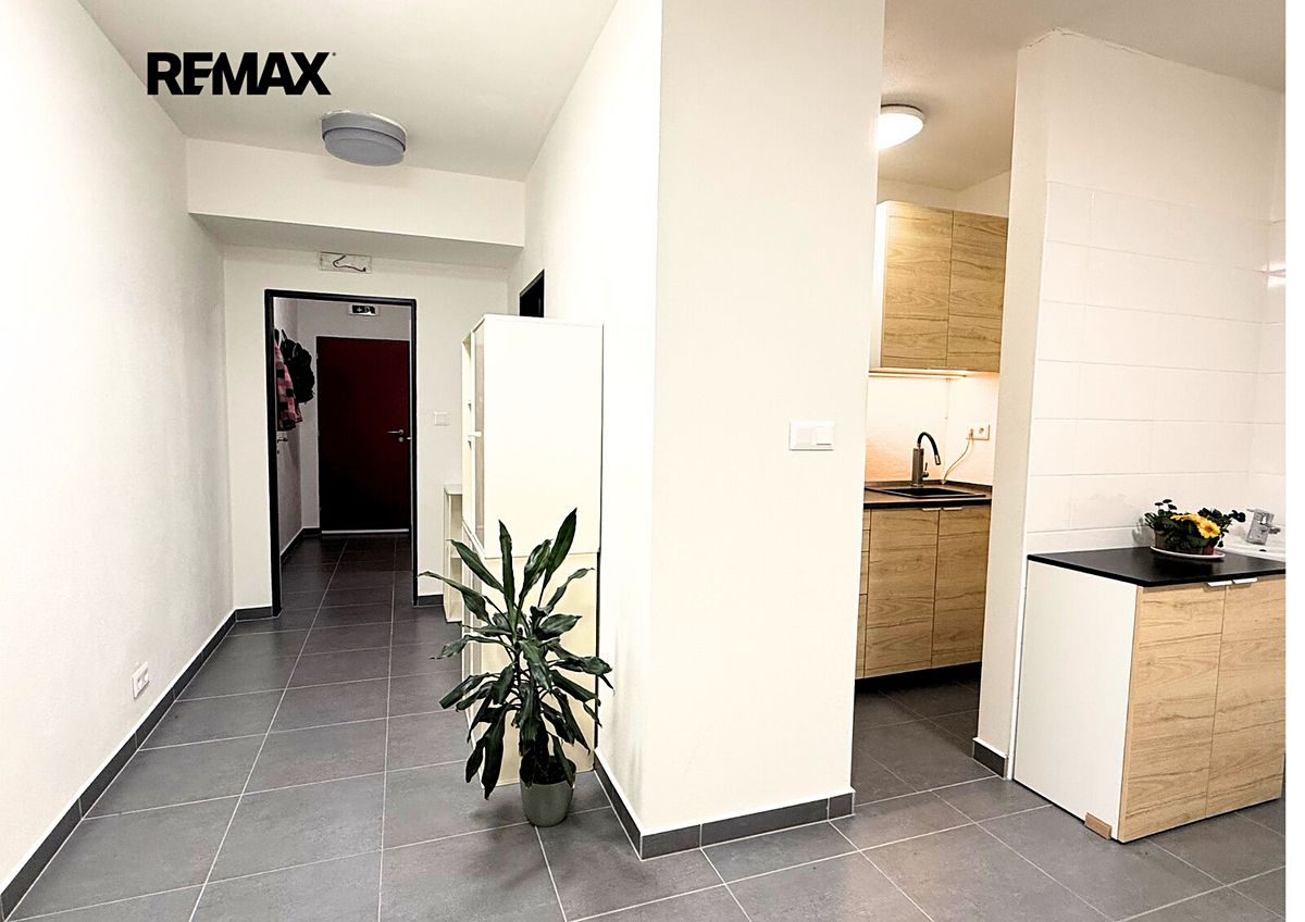 Prodej bytu 1+kk 33 m² – fotografie 4