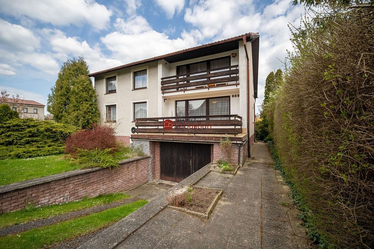 Prodej rodinného domu 300 m², pozemek 739 m², Rožmitál pod Třemšínem – fotka 1 z 3