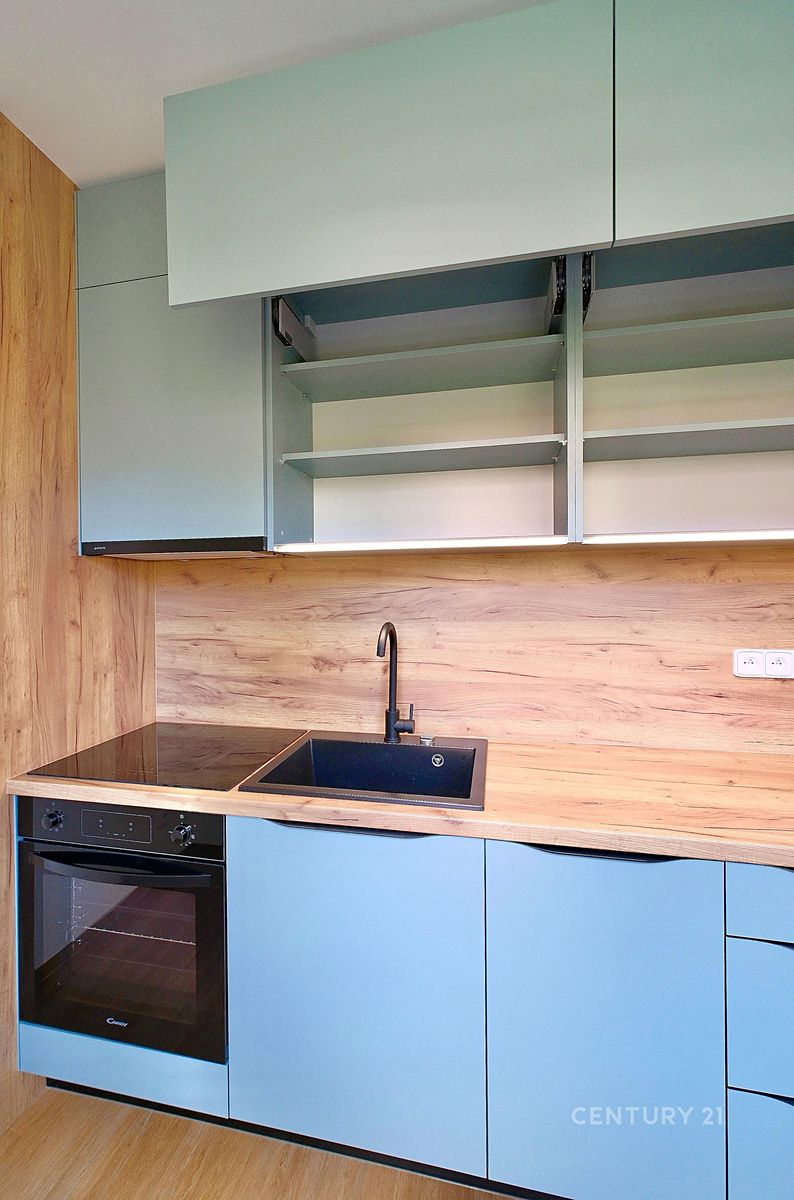 Pronájem bytu 2+kk 56 m² – fotografie 4