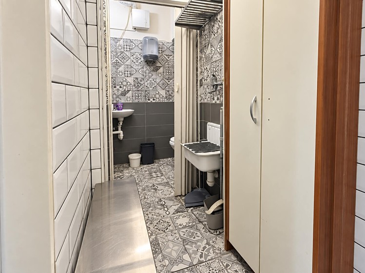 Pronájem komerčního prostoru, 36 m² (14 z 21)