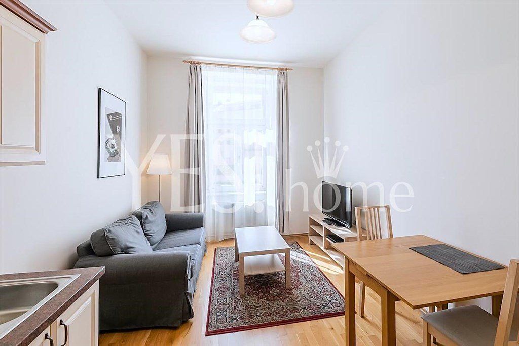 Pronájem bytu 2+kk 38 m² – fotografie 2