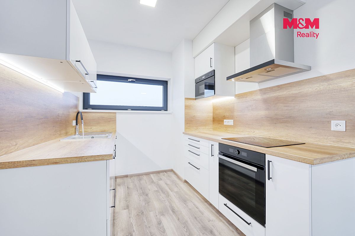 Pronájem bytu 2+kk 54 m² – fotografie 3