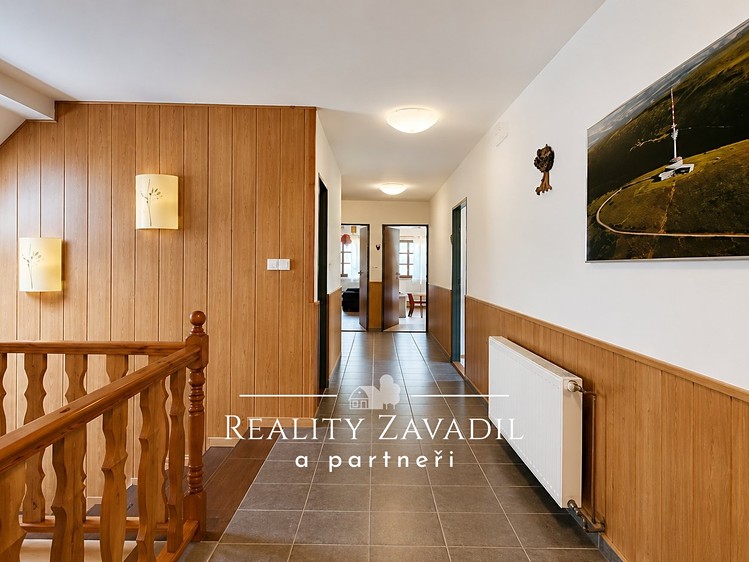 Prodej komerčního prostoru, 322 m² (27 z 36)