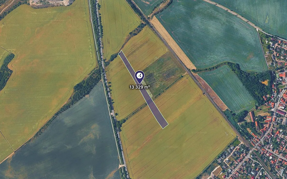 Prodej pole 13329 m²