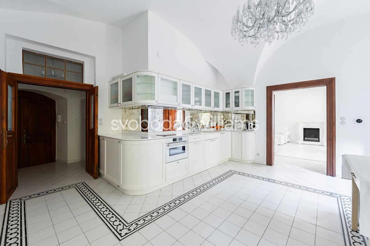 Pronájem bytu 1+1 60 m² – fotografie 5
