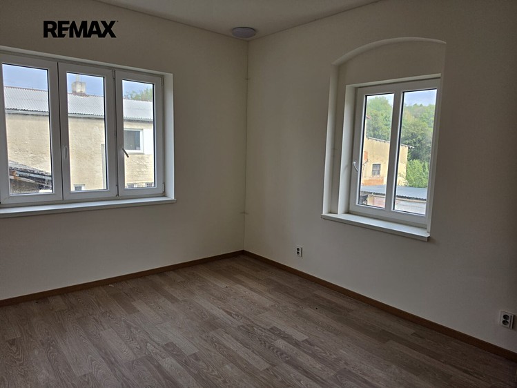 Haus zum Kauf, 240 m² (24 von 25)