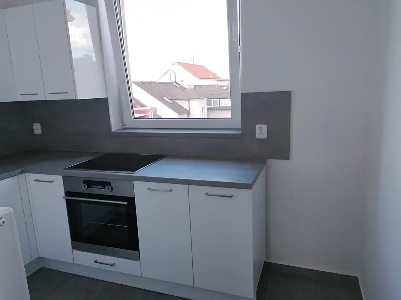 Pronájem bytu 2+1 49 m², Písek – náhled fotky 2