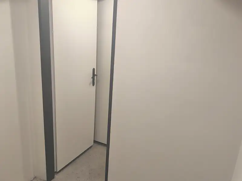 Pronájem skladového prostoru 4 m², Praha – náhled fotky 2