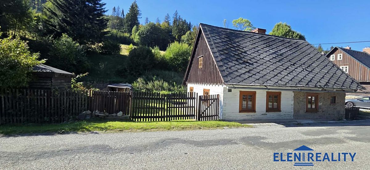 Prodej rodinného domu 75 m², pozemek 177 m² – fotografie 2