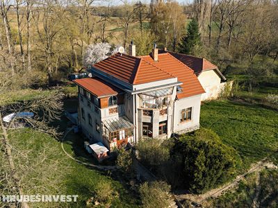 Prodej vily 235 m², pozemek 5427 m²