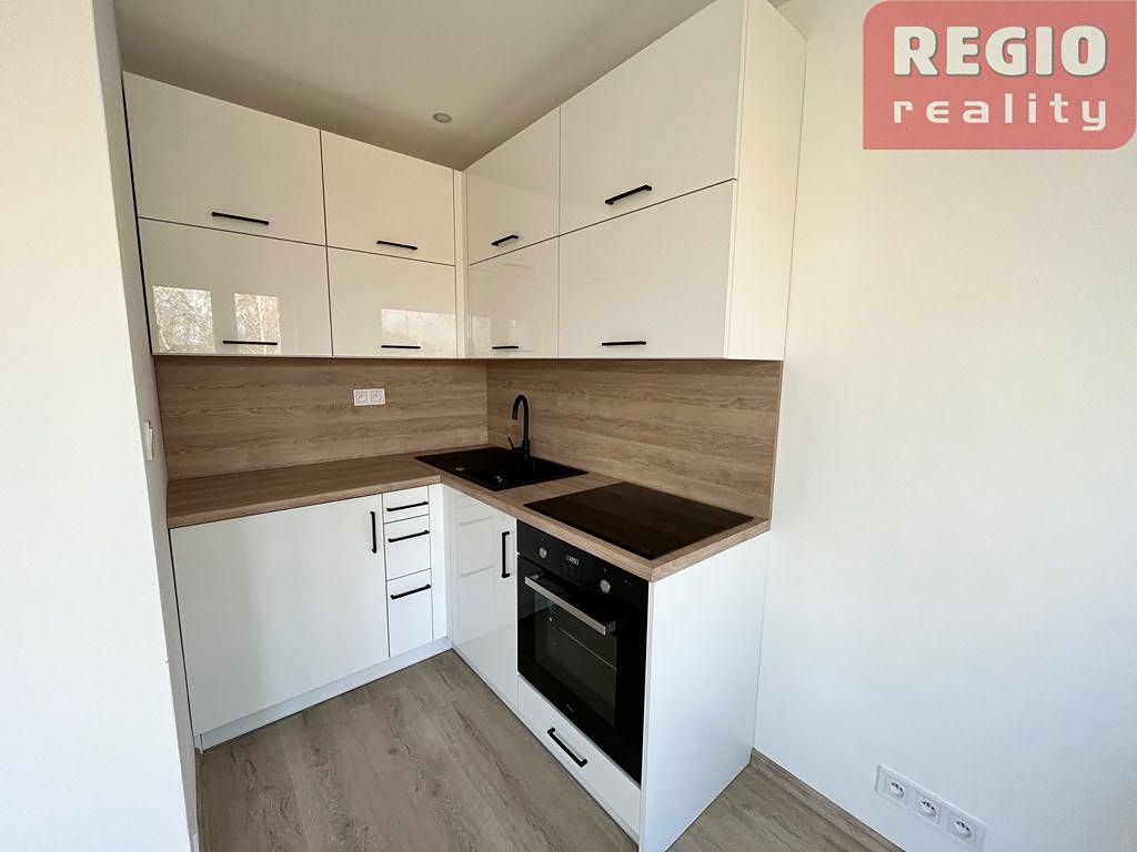Pronájem bytu 1+kk 23 m² – fotografie 2