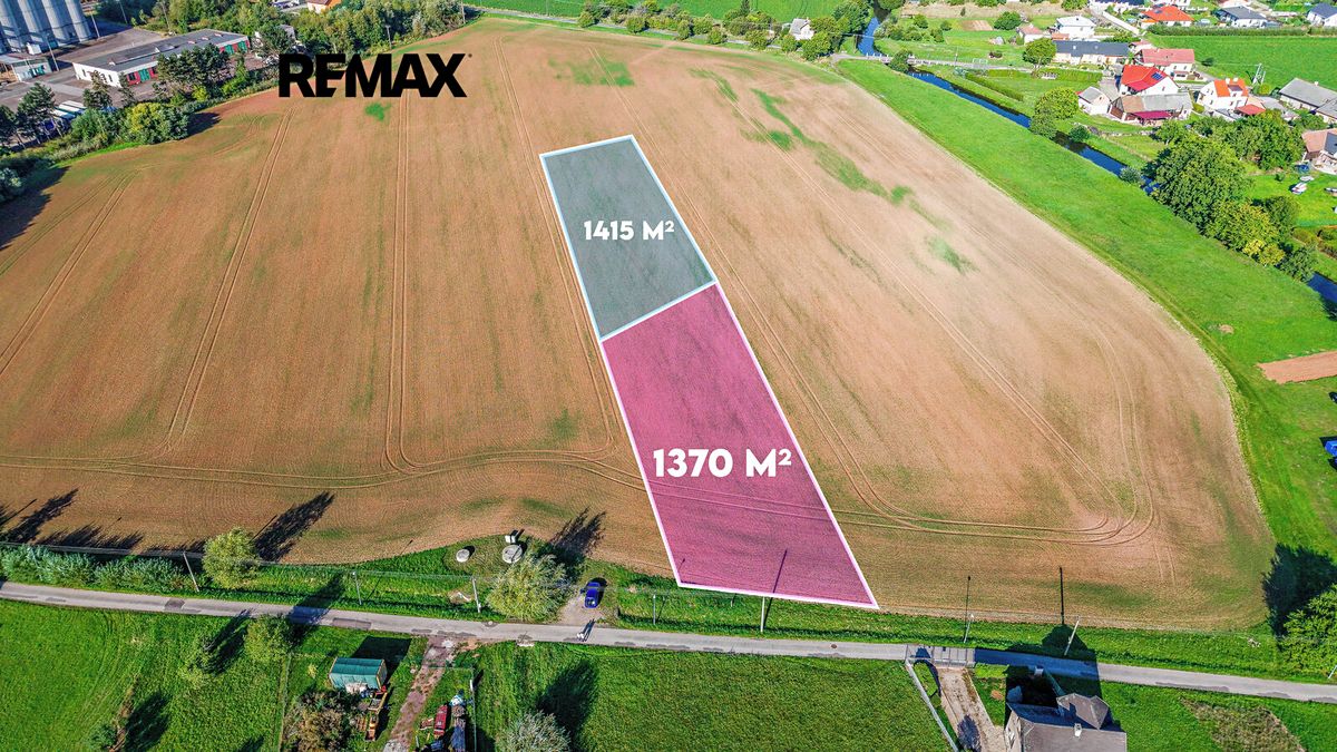 Prodej stavebního pozemku 2785 m²