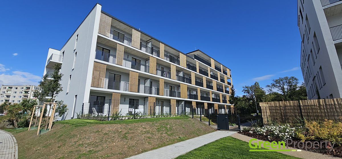 Pronájem bytu 2+kk 53 m² – fotografie 2