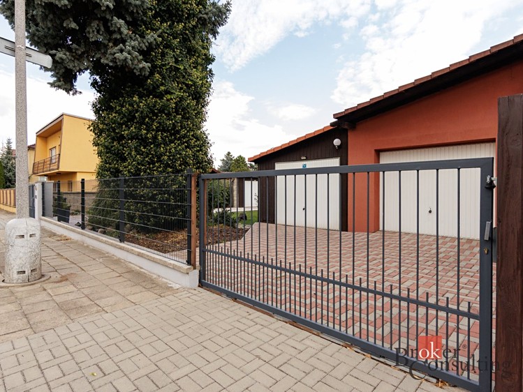 Prodej domu, 286 m² (4 z 42)