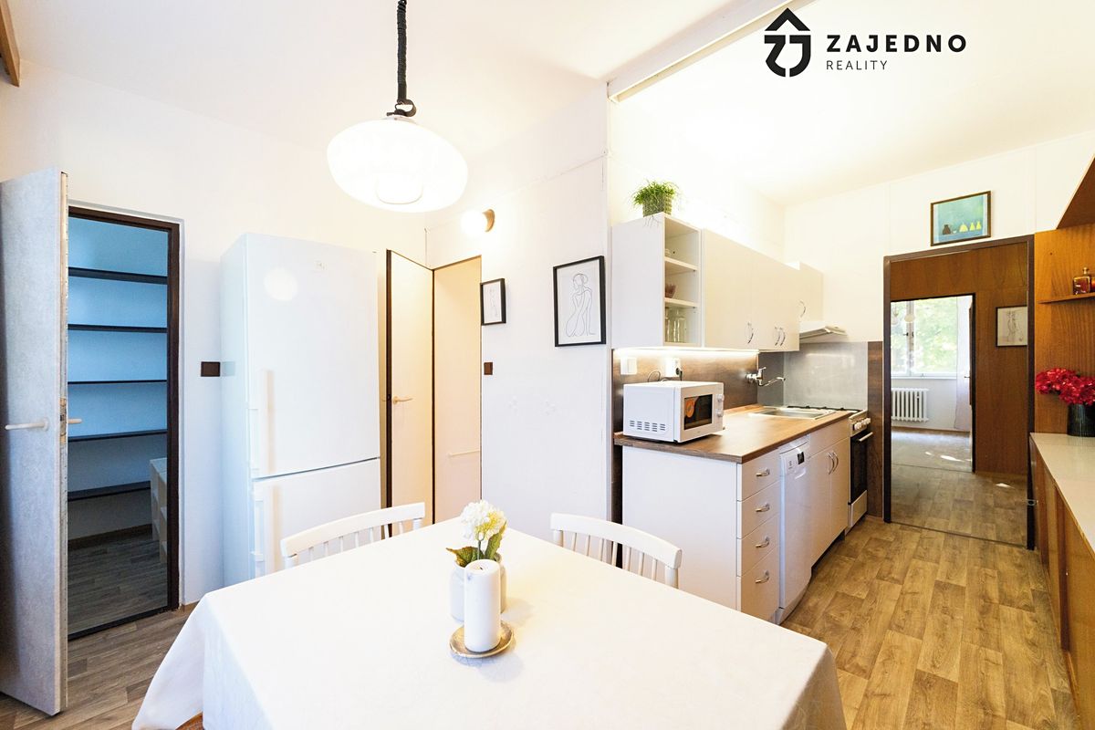 Pronájem bytu 3+1 72 m² – fotografie 4