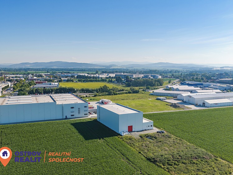 Prodej komerčního prostoru, 1 450 m² (31 z 36)