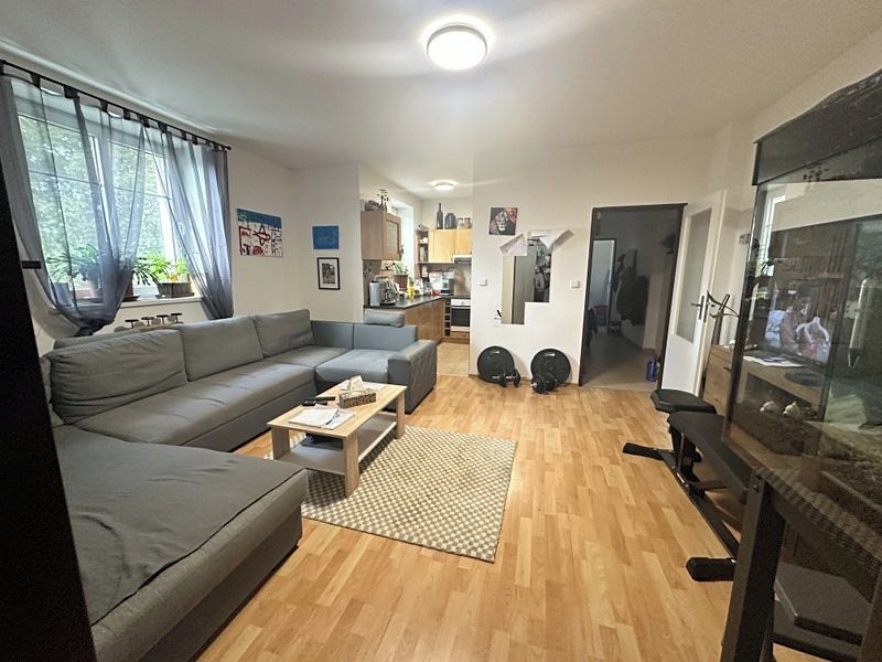 Pronájem bytu 2+kk 48 m² – fotografie 2
