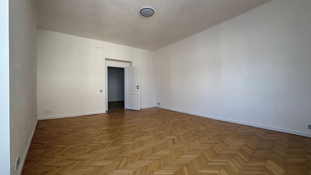 Pronájem bytu 2+1 68 m² – fotografie 4