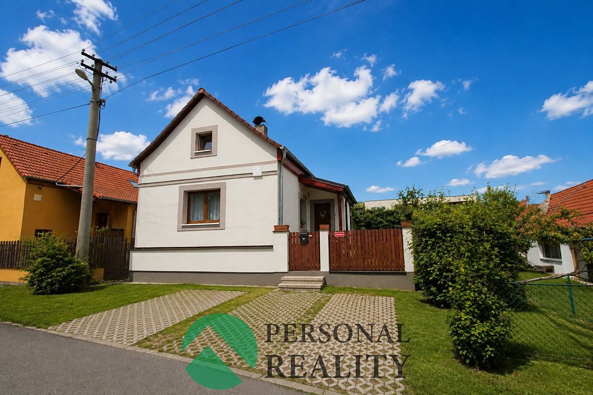 Prodej rodinného domu 90 m², pozemek 430 m², Oráčov – fotka 1 z 3